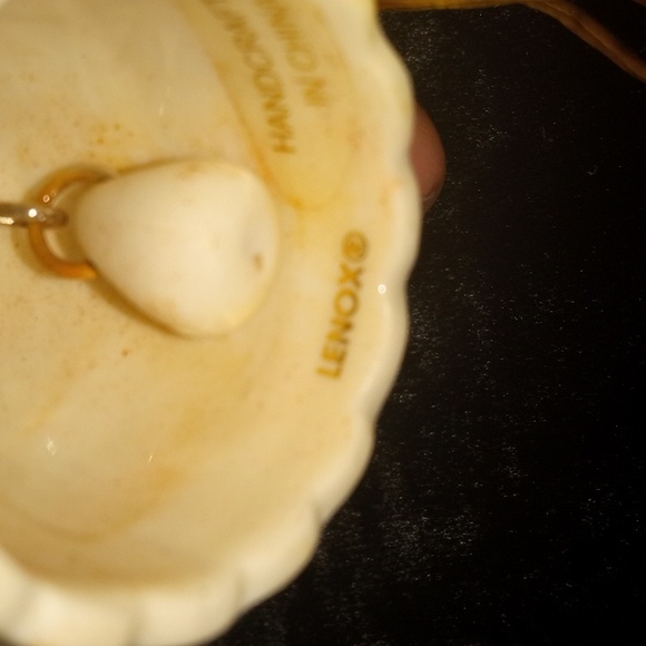 Lenox Angel Ornament - Picture 6 of 7